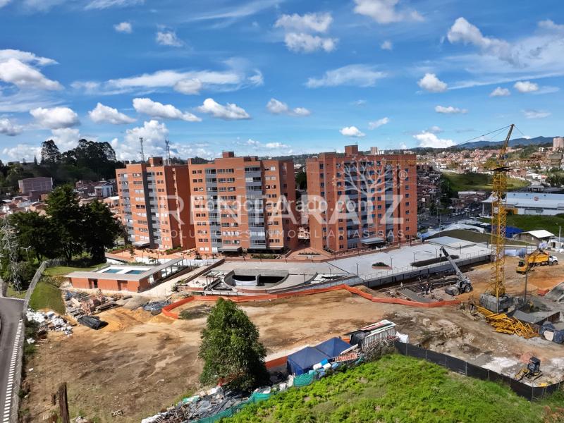 Apartamento en Arriendo, Centro, Rionegro - 2