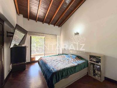 Casa de 5 alcobas en venta en El Poblado, Medellín, 600 m² · foto 9 de 20