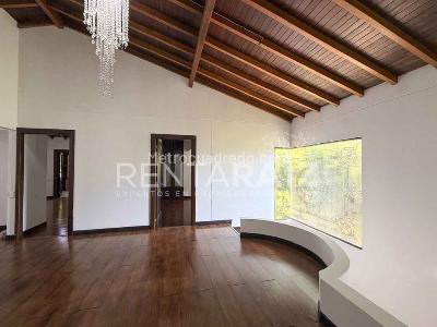 Casa de 5 alcobas en venta en El Poblado, Medellín, 600 m² · foto 18 de 20