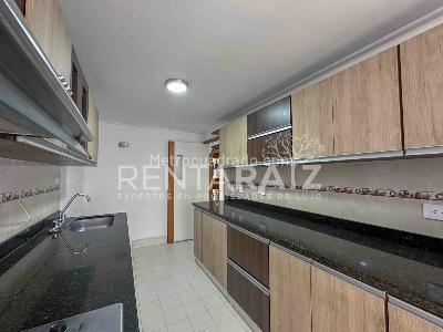Casa de 4 alcobas en venta en Castropol, Medellín, 187 m² · foto 8 de 20