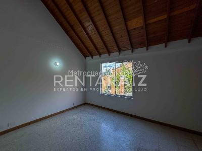 Casa de 4 alcobas en venta en Castropol, Medellín, 187 m² · foto 14 de 20
