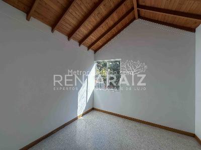 Casa de 4 alcobas en venta en Castropol, Medellín, 187 m² · foto 19 de 20