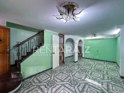 Casa de 4 alcobas en venta en El Dorado, Envigado, 127 m² · foto 2 de 20