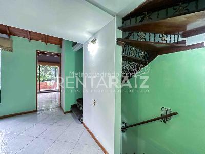 Casa de 4 alcobas en venta en El Dorado, Envigado, 127 m² · foto 13 de 20