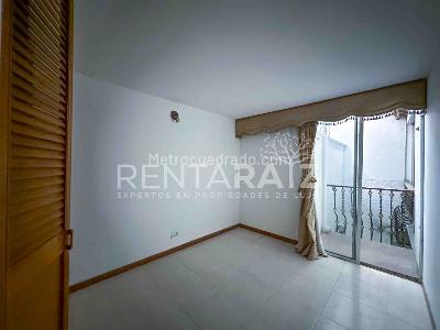 Casa de 4 alcobas en venta en El Dorado, Envigado, 127 m² · foto 19 de 20