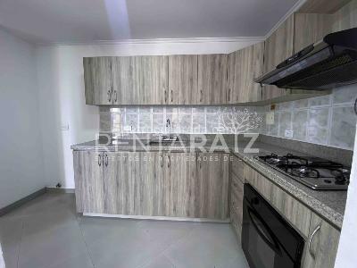 Apartamento en venta en Laureles, Medellín · foto 7 de 20