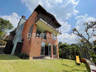 Casa en venta en Loma De Las Brujas, Envigado · foto 2 de 20