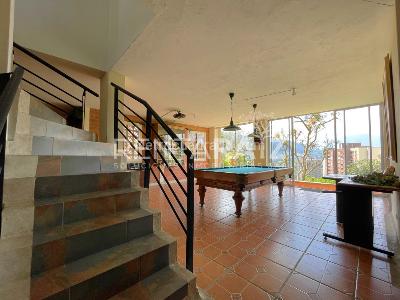 Casa en venta en Loma De Las Brujas, Envigado · foto 10 de 20