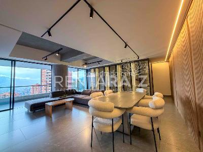 Apartamento en venta en El Poblado, Medellín · foto 2 de 20