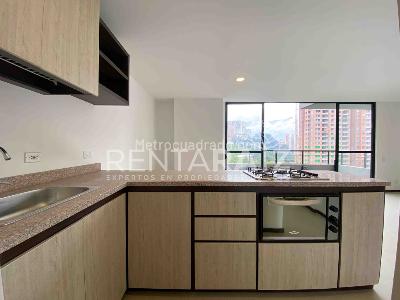 Apartamento de 2 alcobas en venta en Las Lomitas, Sabaneta, 85 m² · foto 7 de 19