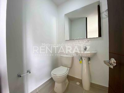 Apartamento de 2 alcobas en venta en Las Lomitas, Sabaneta, 85 m² · foto 18 de 19