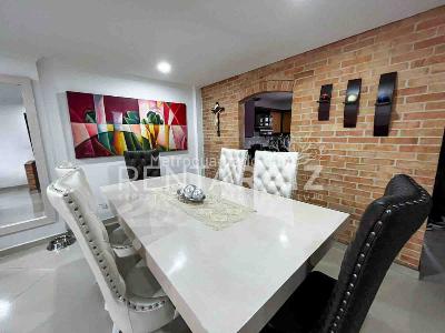 Apartamento de 4 alcobas en venta en Laureles, Medellín, 215 m² · foto 8 de 20
