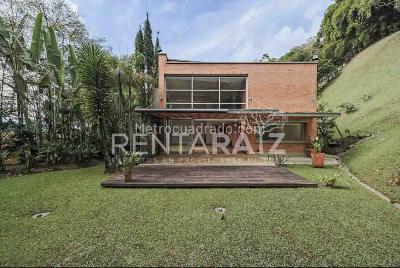 Casa de 4 alcobas en venta en Los Balsos, Medellín, 402 m² · foto 16 de 20