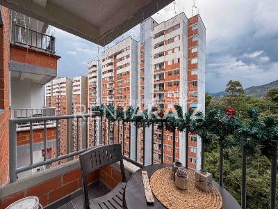 Apartamento de 2 alcobas en venta en San Jose, Sabaneta, 56 m² · foto 7 de 17