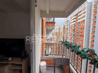 Apartamento de 2 alcobas en venta en San Jose, Sabaneta, 56 m² · foto 8 de 17