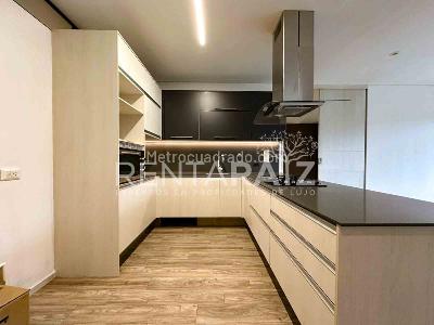 Apartamento de 2 alcobas en arriendo en Milla De Oro, Medellín, 87 m² · foto 15 de 20