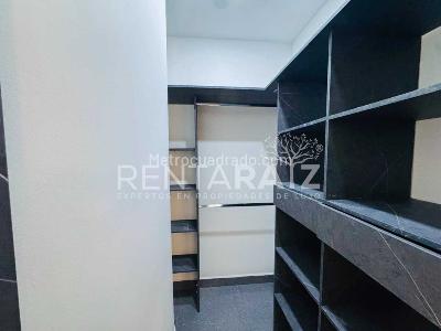 Apartamento de 4 alcobas en venta en Laureles, Medellín, 206 m² · foto 7 de 17