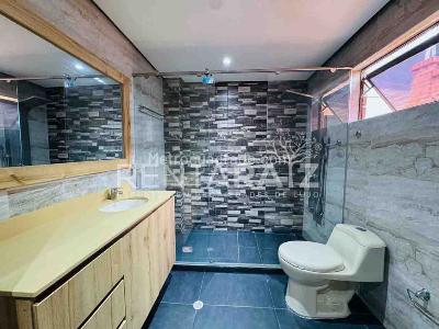 Apartamento de 4 alcobas en venta en Laureles, Medellín, 206 m² · foto 12 de 17