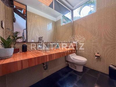 Casa de 4 alcobas en venta en La Calleja, Envigado, 343 m² · foto 8 de 20