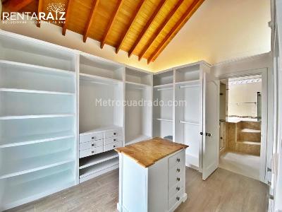 Casa de 4 alcobas en venta en San Lucas, Medellín, 735 m² · foto 19 de 20