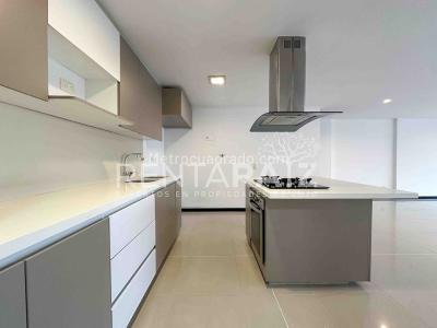 Apartamento en venta en Loma De Las Brujas, Envigado · foto 8 de 20
