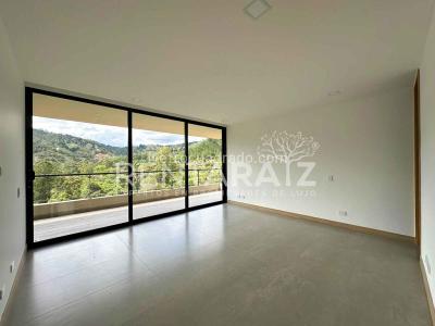 Casa de 3 alcobas en venta en Vereda Sajonia, Rionegro, 328 m² · foto 7 de 20