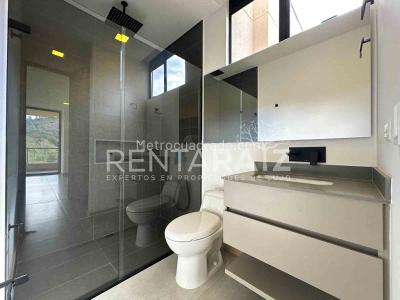 Casa de 3 alcobas en venta en Vereda Sajonia, Rionegro, 328 m² · foto 9 de 20