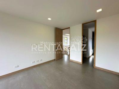 Casa de 3 alcobas en venta en Vereda Sajonia, Rionegro, 328 m² · foto 10 de 20