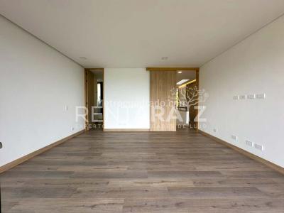 Casa de 3 alcobas en venta en Sajonia, Rionegro, 334 m² · foto 9 de 20