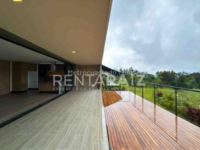 Casa de 3 alcobas en venta en Sajonia, Rionegro, 334 m² · foto 13 de 20