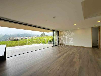 Casa de 3 alcobas en venta en Sajonia, Rionegro, 334 m² · foto 14 de 20