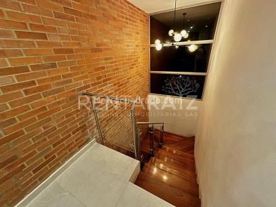 Apartamento de 3 alcobas en venta en El Poblado, Medellín, 200 m² · foto 13 de 20