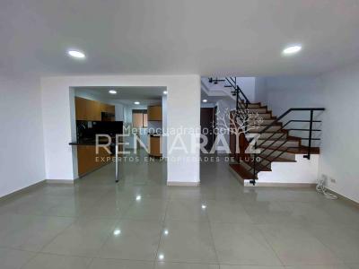 Casa de 3 alcobas en venta en Loma Benedictinos, Envigado, 153 m² · foto 13 de 20