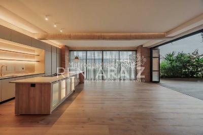 Apartamento de 3 alcobas en venta en Las Lomas, Medellín, 306 m² · foto 2 de 20