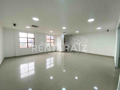 Local Comercial en Arriendo, Milla De Oro, Medellín