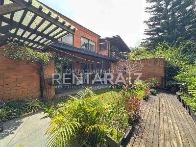 Casa de 3 alcobas en venta en Intermedia, Envigado, 240 m² · foto 12 de 20