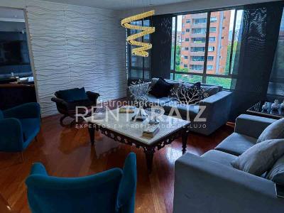 Apartamento de 3 alcobas en arriendo en Loma De Los Parra, Medellín, 260 m² · foto 8 de 20