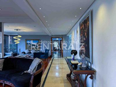 Apartamento de 3 alcobas en arriendo en Loma De Los Parra, Medellín, 260 m² · foto 9 de 20