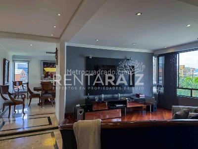 Apartamento de 3 alcobas en arriendo en Loma De Los Parra, Medellín, 260 m² · foto 11 de 20