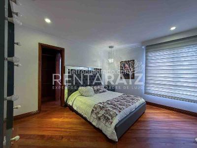 Apartamento de 3 alcobas en arriendo en Loma De Los Parra, Medellín, 260 m² · foto 20 de 20