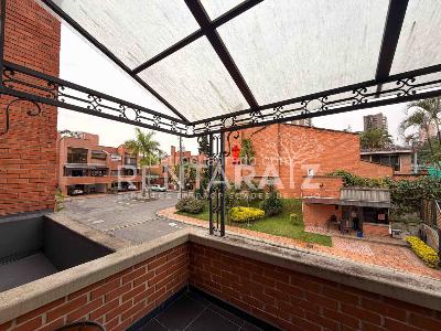 Casa de 4 alcobas en venta en Milla De Oro, Medellín, 540 m² · foto 17 de 20