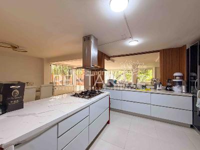 Casa de 4 alcobas en venta en Milla De Oro, Medellín, 540 m² · foto 5 de 20