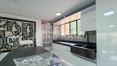 Apartamento de 3 alcobas en venta en El Poblado, Medellín, 127 m² · foto 14 de 20
