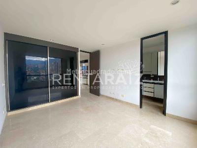 Apartamento de 3 alcobas en arriendo en Castropol Poblado, Medellín, 172 m² · foto 3 de 20
