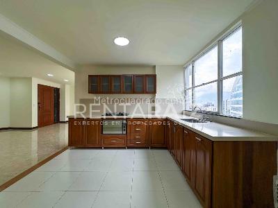 Apartamento de 3 alcobas en venta en El Poblado, Medellín, 170 m² · foto 5 de 20