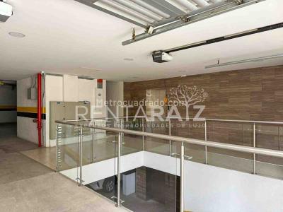 Apartamento de 3 alcobas en venta en Laureles, Medellín, 80 m² · foto 2 de 20