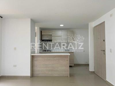 Apartamento de 3 alcobas en venta en Laureles, Medellín, 80 m² · foto 3 de 20
