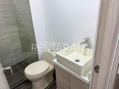 Apartamento de 3 alcobas en venta en Laureles, Medellín, 80 m² · foto 11 de 20