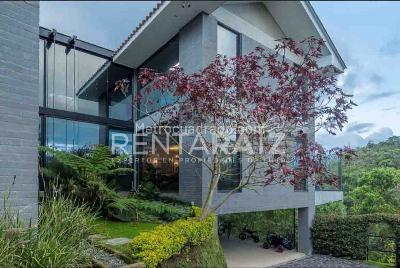 Casa de 4 alcobas en venta en Loma Del Escobero, Envigado, 580 m² · foto 8 de 20