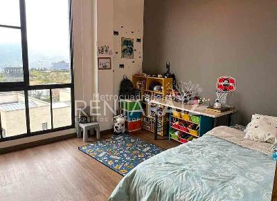 Casa de 4 alcobas en venta en Envigado El Escobero, Envigado, 245 m² · foto 18 de 20